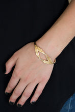 Load image into Gallery viewer, In Total De-NILE - Gold Bracelet