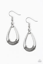 Load image into Gallery viewer, Trending Texture - Silver Earrings