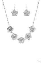 Load image into Gallery viewer, Garden Groove - Silver Necklace Set