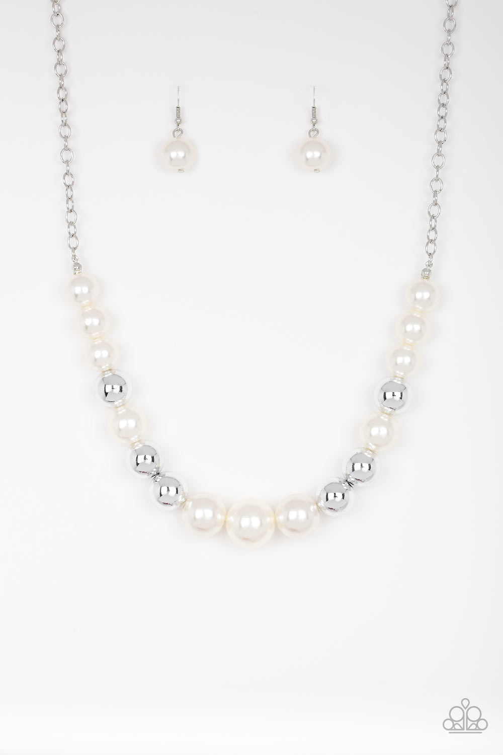 Take Note - White Necklace Set