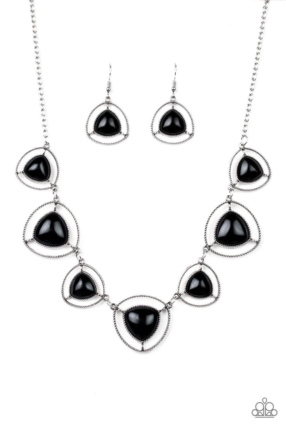 Make A Point - Black Necklace Set