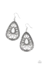 Load image into Gallery viewer, Floral Frill - White Earrings