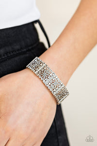 Summer Scandal - Silver  Bracelet