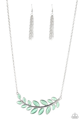 Frosted Foliage - Green Necklace