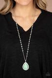 FASHION FLAUNT - GREEN Necklace