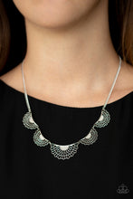 Load image into Gallery viewer, Fanned Out Fashion - Silver Necklace Set