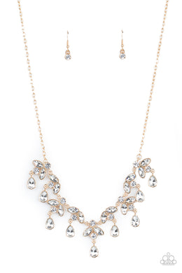 Vintage Royale - Gold Necklace Set