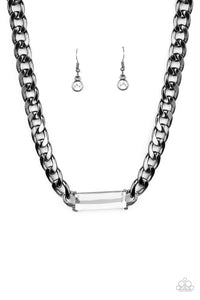 Urban Royalty - Black Necklace Set