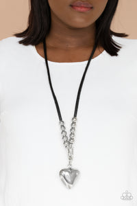 Forbidden Love - Black Necklace Set