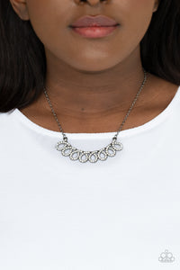 Timeless Trimmings - Black Necklace Set