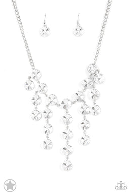 Spotlight Stunner Necklace Set