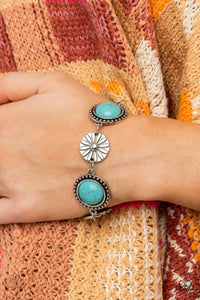 Fredonia Flower Patch - Blue Bracelet