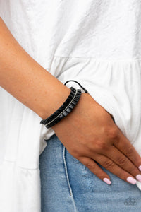 Hard to PLEATS - Black Bracelet