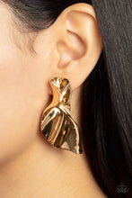 Load image into Gallery viewer, METAL-Physical Mood - Gold Earrings