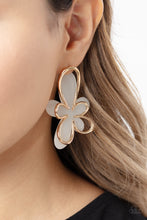 Load image into Gallery viewer, Glimmering Gardens - Gold Earrings