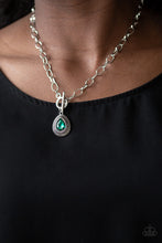 Load image into Gallery viewer, Sheen Queen - Green Necklace Set